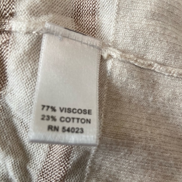 Women’s Banana Republic cardigan size L - Picture 3 of 4